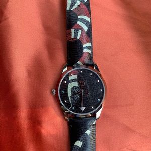 Brand new Gucci watch